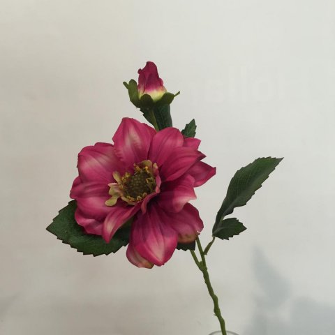 SW Hot Pink Dahlia Spray