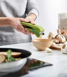 JJ CleanForce Garlic Press Green
