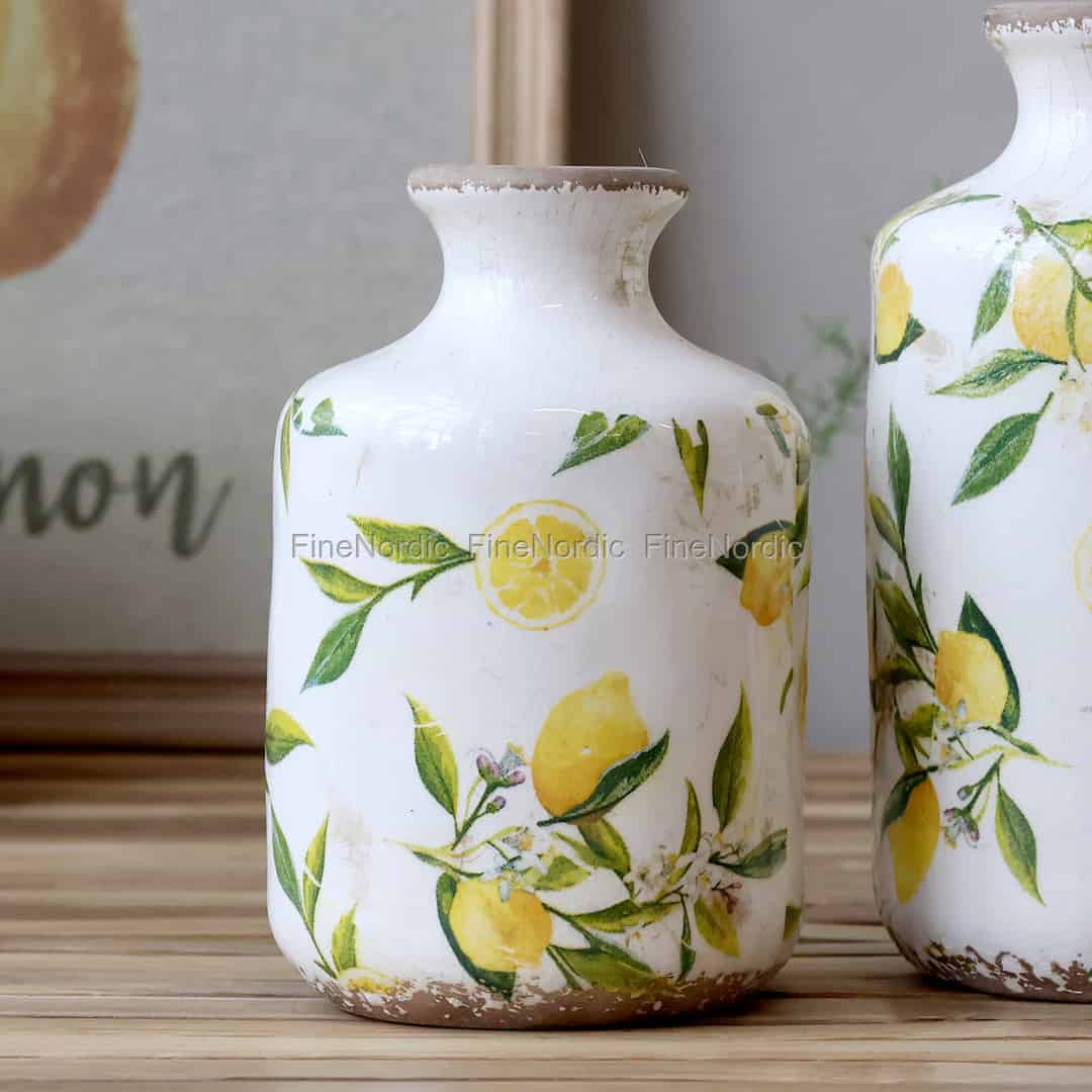 CA Limone Bottle with Lemon Motif 17cm