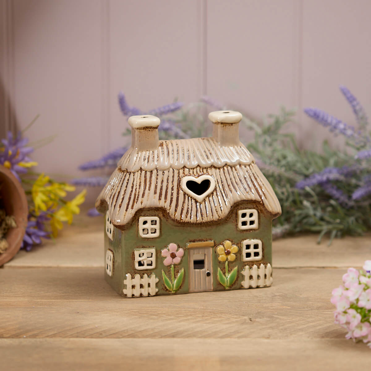 LA Green Thatched Cottage