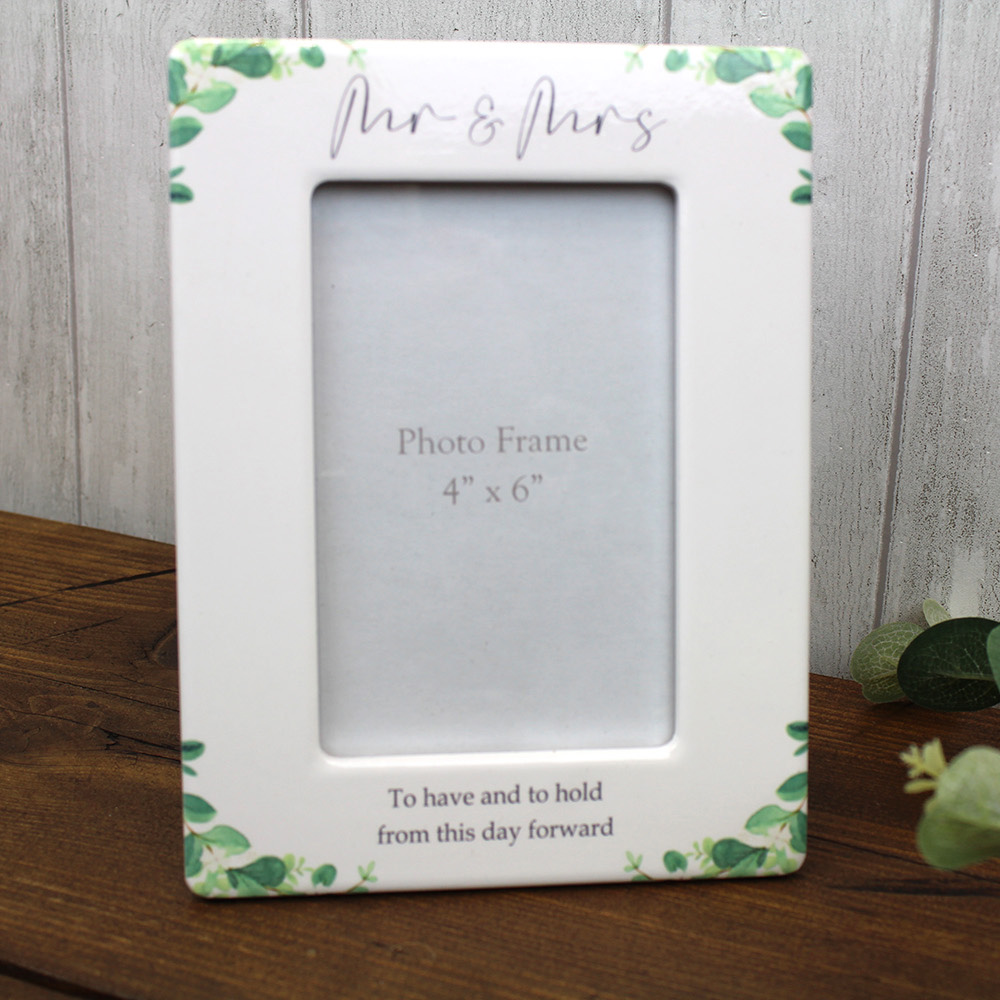 LA Mr & Mrs Frame