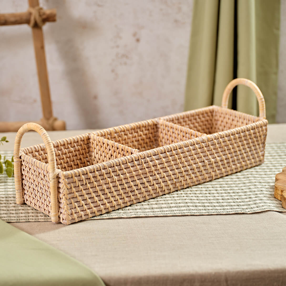LA Flourish Rattan 3 Tray