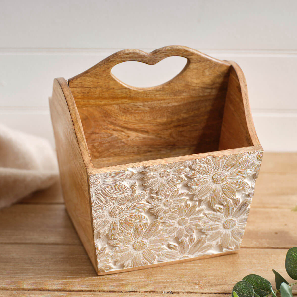 LA Antique white Mango Storage