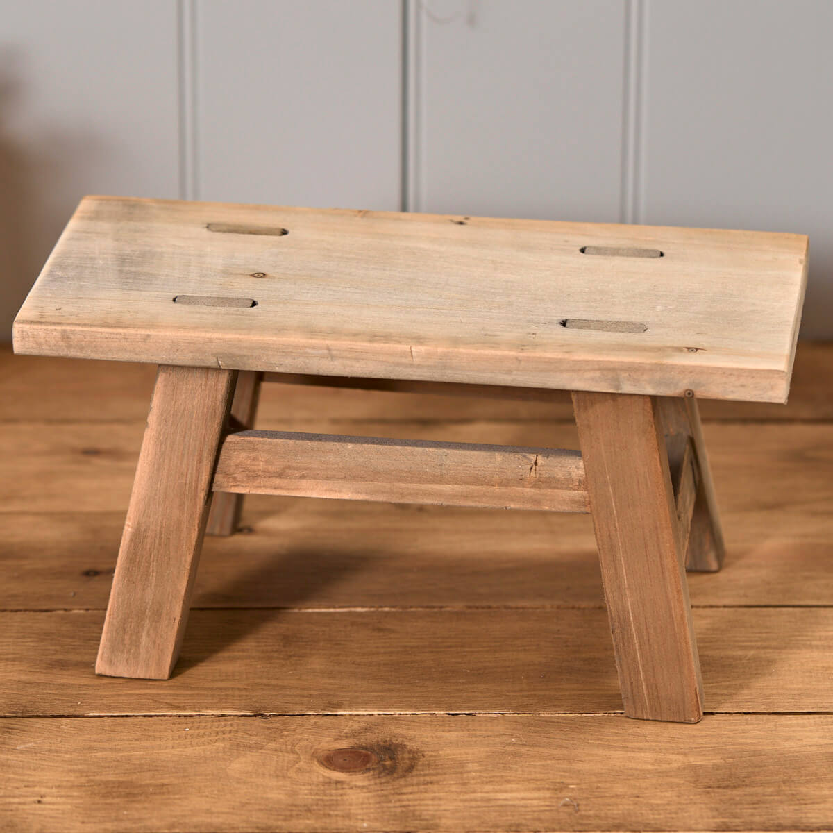 LA Wooden Sml Rect Stool Ornament