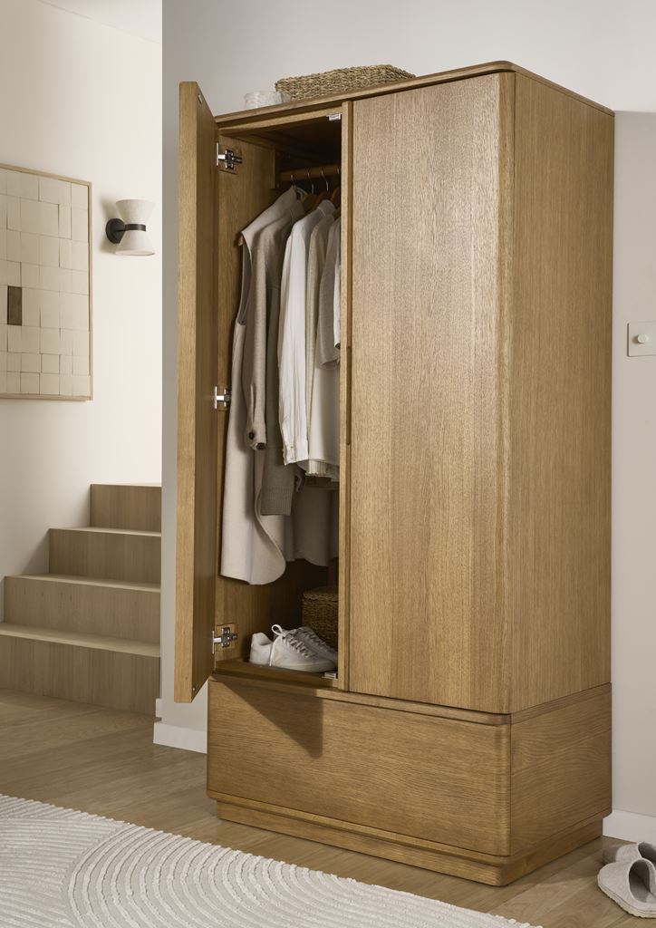 Placid Wardrobe with 1 Drawer