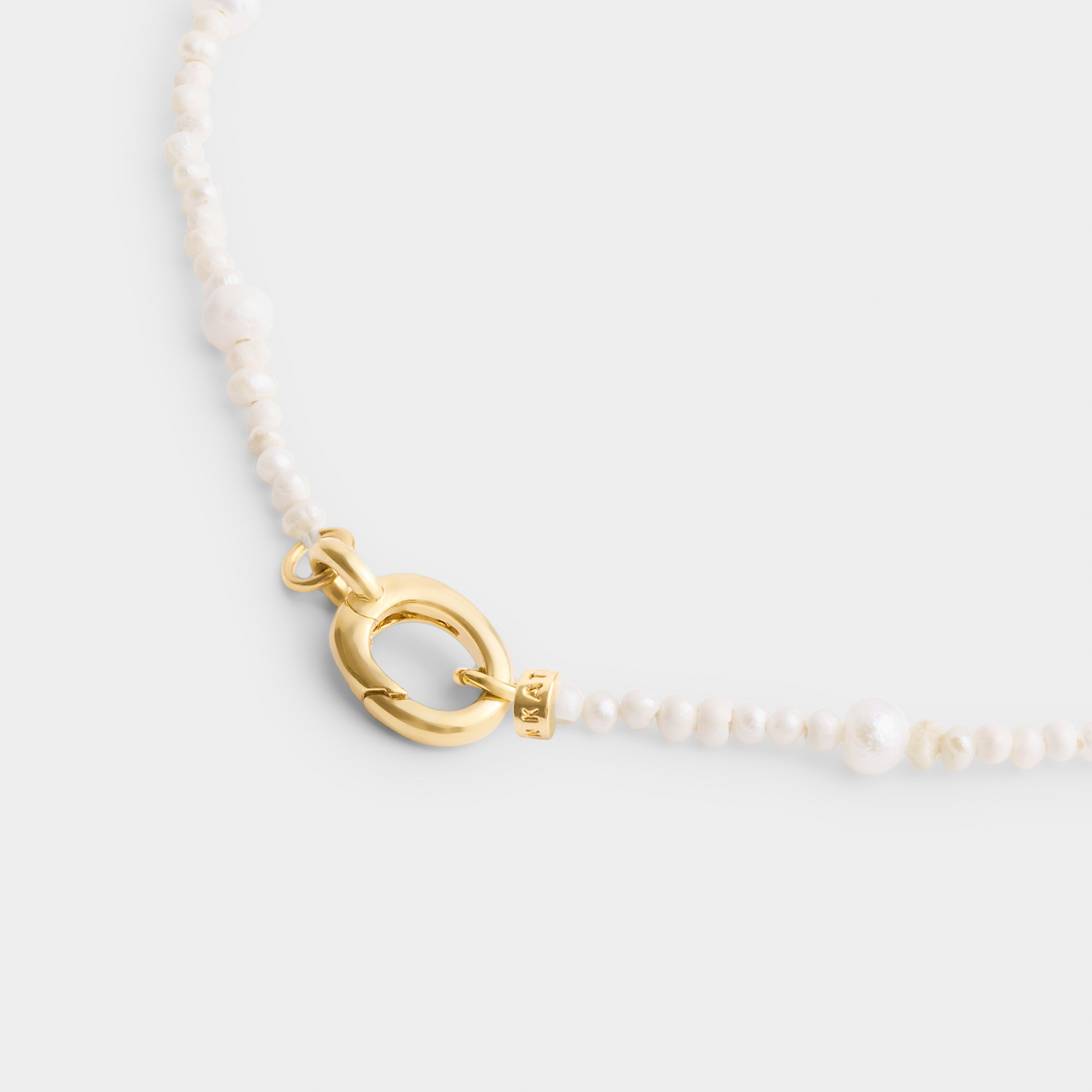 KLJ Pearl Glow Choker